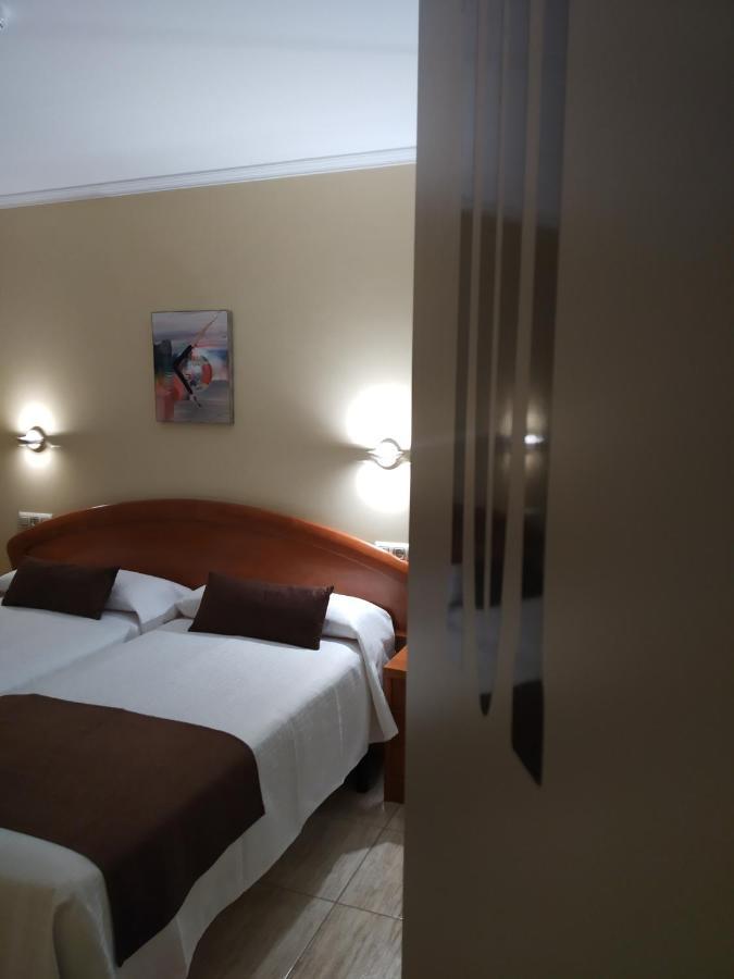 Hostal Stella Del Mare Camarinas Exterior photo
